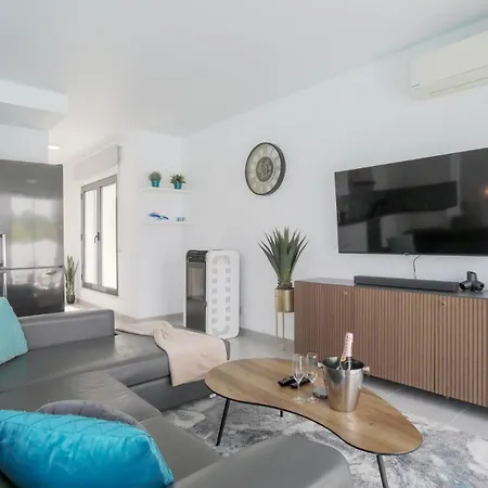 Villa Caldara, Private Pool, Outdoor Kitchen, Airco & Pellet Heater - Near & Town