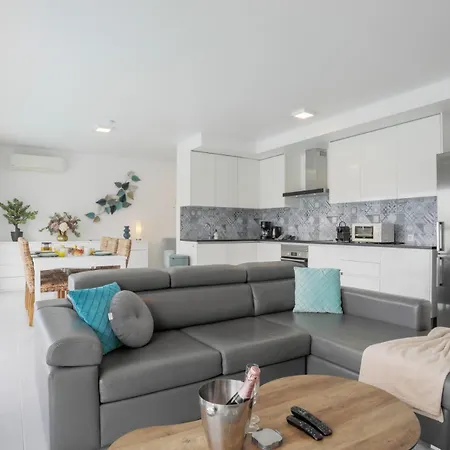 Caldara, Private Pool, Outdoor Kitchen, Airco & Pellet Heater - Near & Town Villa Coto (Leiria)