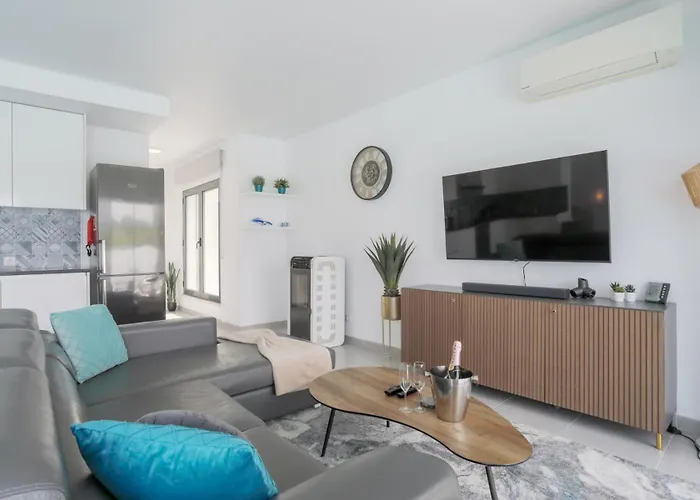 Vila Caldara, Private Pool, Outdoor Kitchen, Airco & Pellet Heater - Near & Town