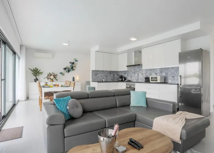 Caldara, Private Pool, Outdoor Kitchen, Airco & Pellet Heater - Near & Town Vila Coto (Leiria)